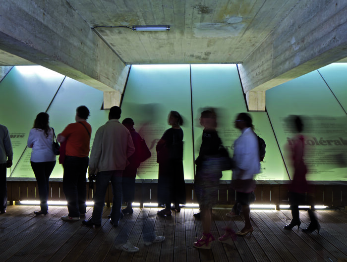 Memorial a la Abolición de la Esclavitud, Nantes, Francia. Wodiczko + Bonder. Fotos Philippe Ruault (Cortesía Wodiczko + Bonder)