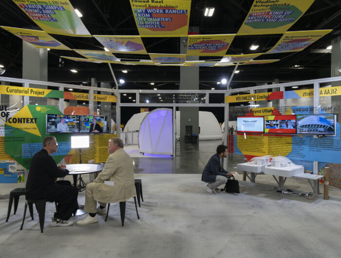 Vladimir Belogolovsky - Exhibition Out of ConText, WAF Miami 2025, World Architecture Festival, Miami, USA, 2025 - Foto: Pietro Milici - Courtesy of Curatorial Project