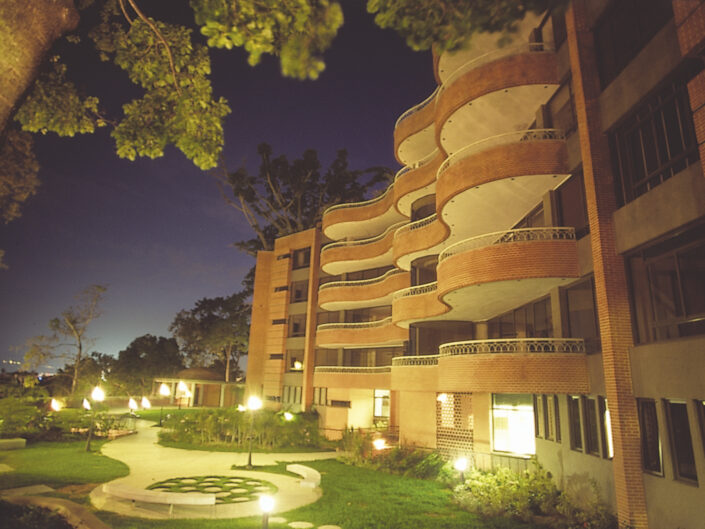 Residencias La Ceiba - Proyecto: Arq. ilana Beker - Ubicación: Caracas, Venezuela