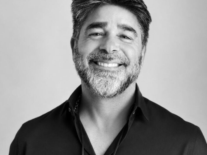 Gustavo Menayed
